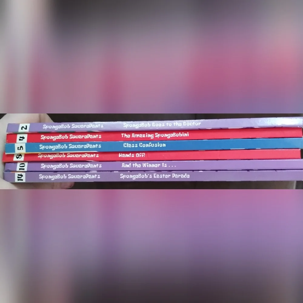 SpongeBob Book Collection - Picture 1 of 1